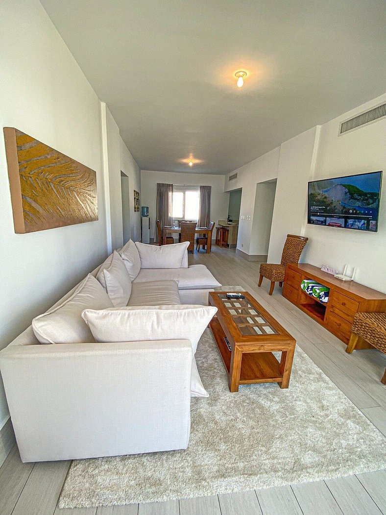 Private beach access, 2 bdrm, 3 beds